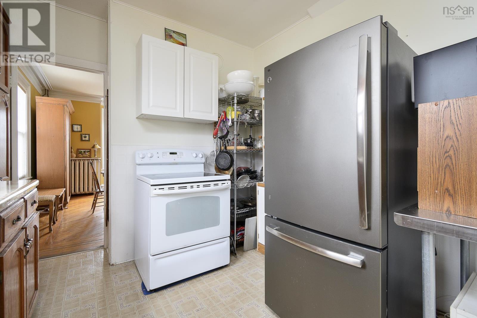 Property 7 of 49 of 523 Chebucto Street