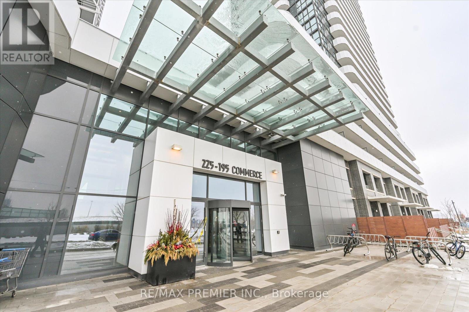 225 Commerce Unit 2310 photo 2