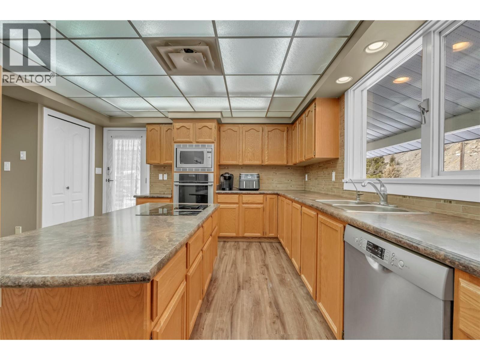 1086 Seven Mile Road, Princeton