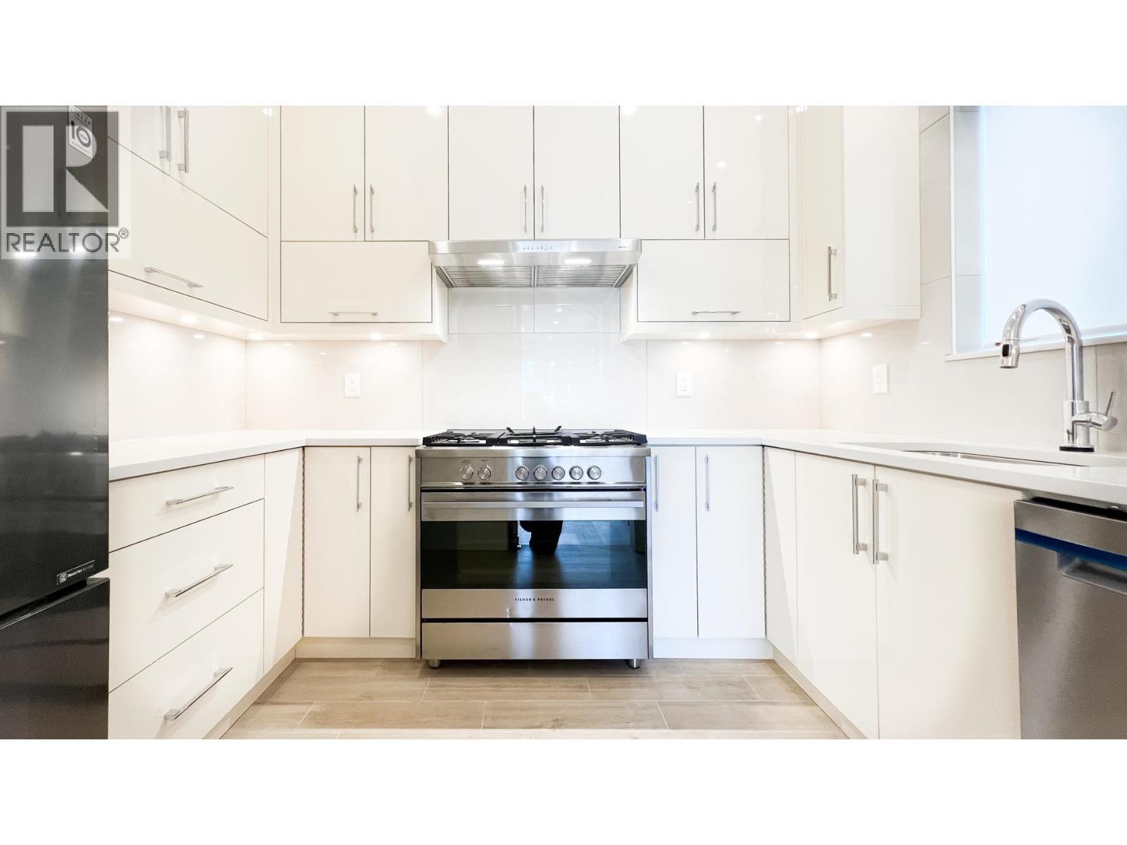 5103 LINDEN Drive, Delta