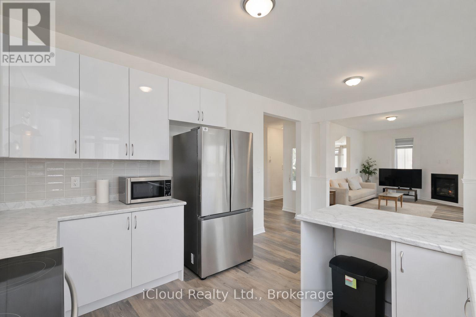 1645 MARINA DRIVE - 14