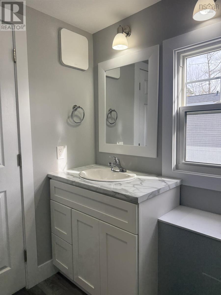 Property 8 of 18 of 31 Johns Pass