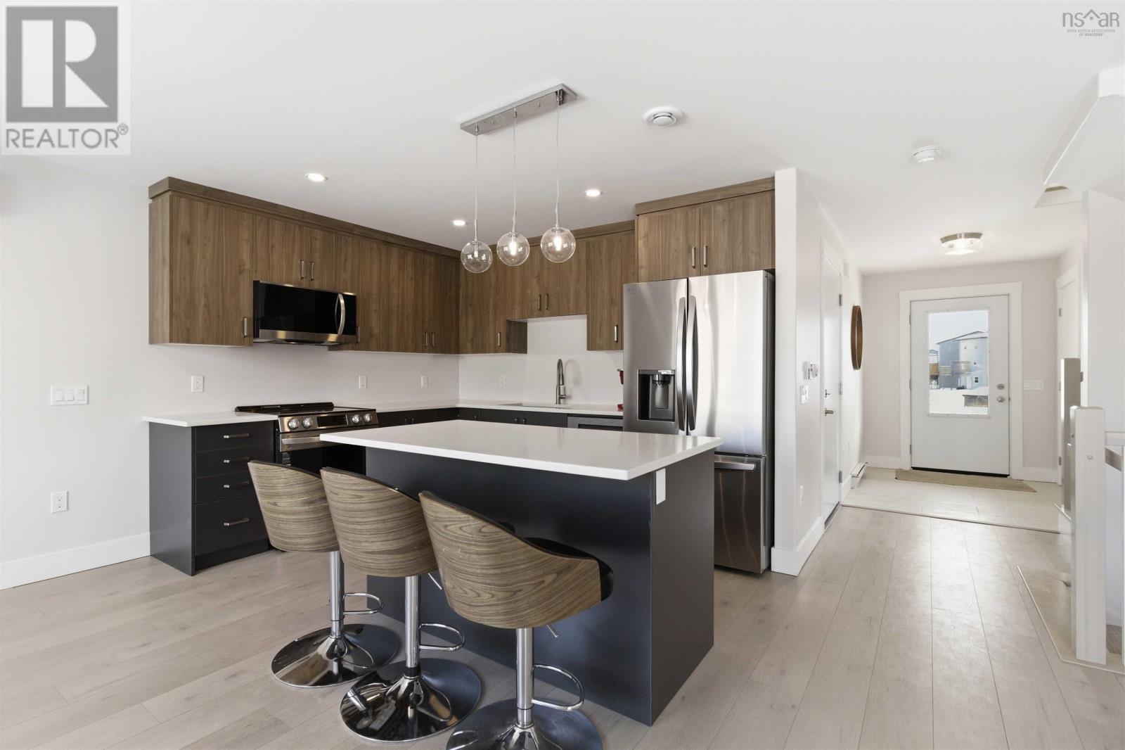 Property 16 of 50 of 215 Alabaster Way