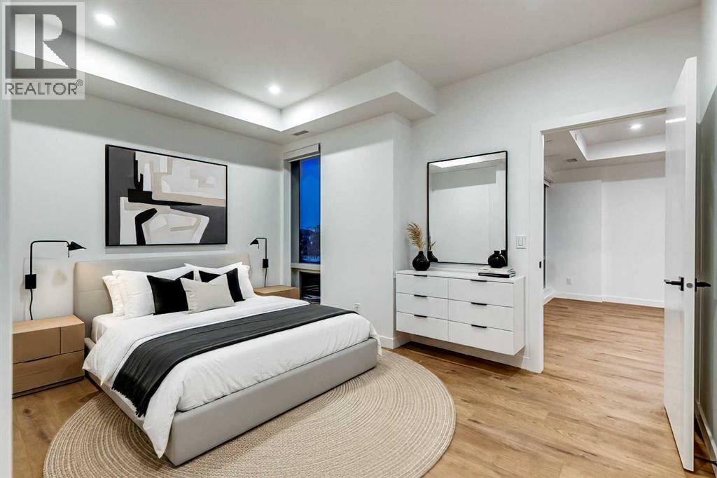 Single Family House for Sale in   A Street NW West Hillhurst Calgary 