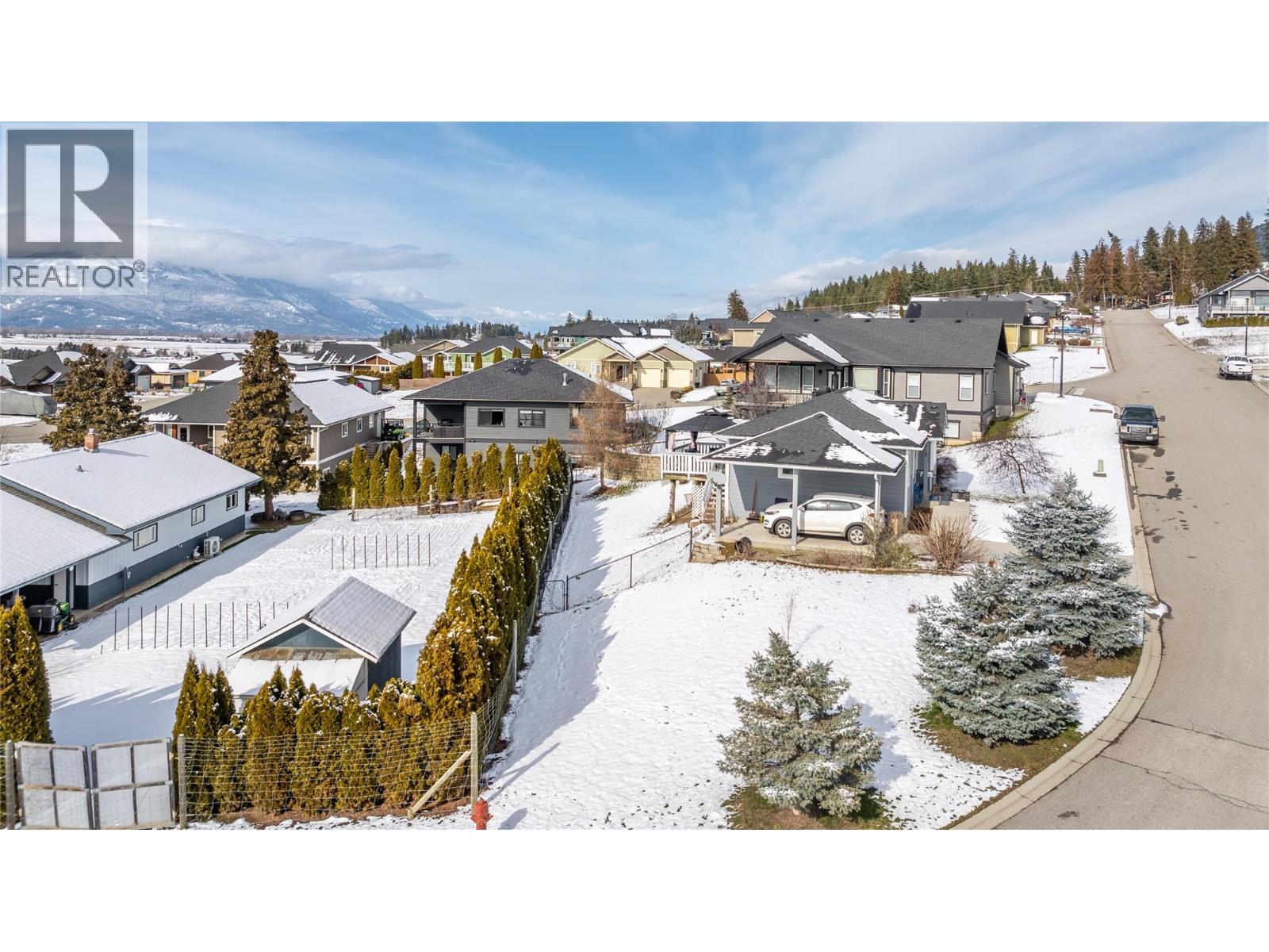 801 Hawkview Drive, Creston