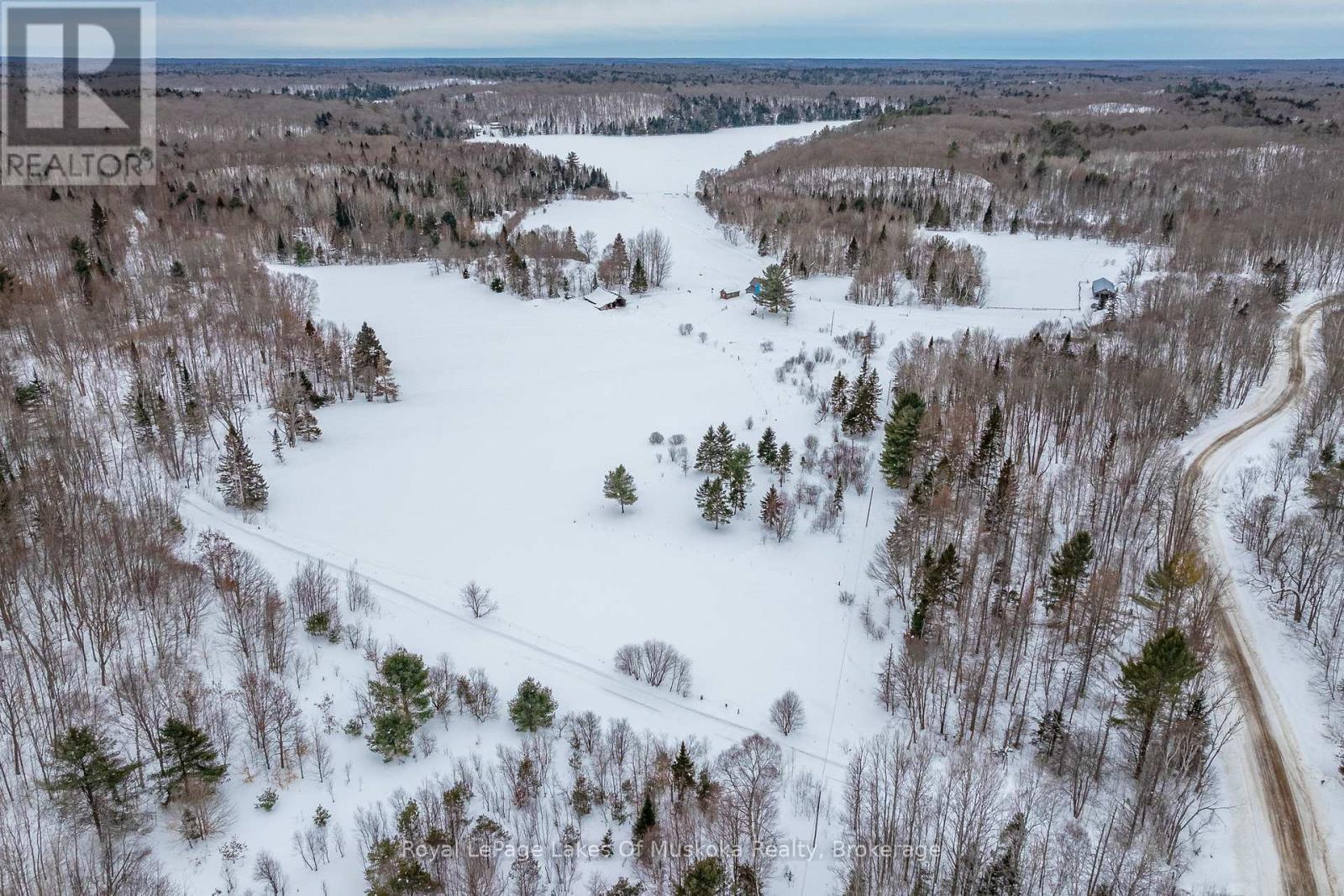 2245 AHMIC LAKE ROAD - 32