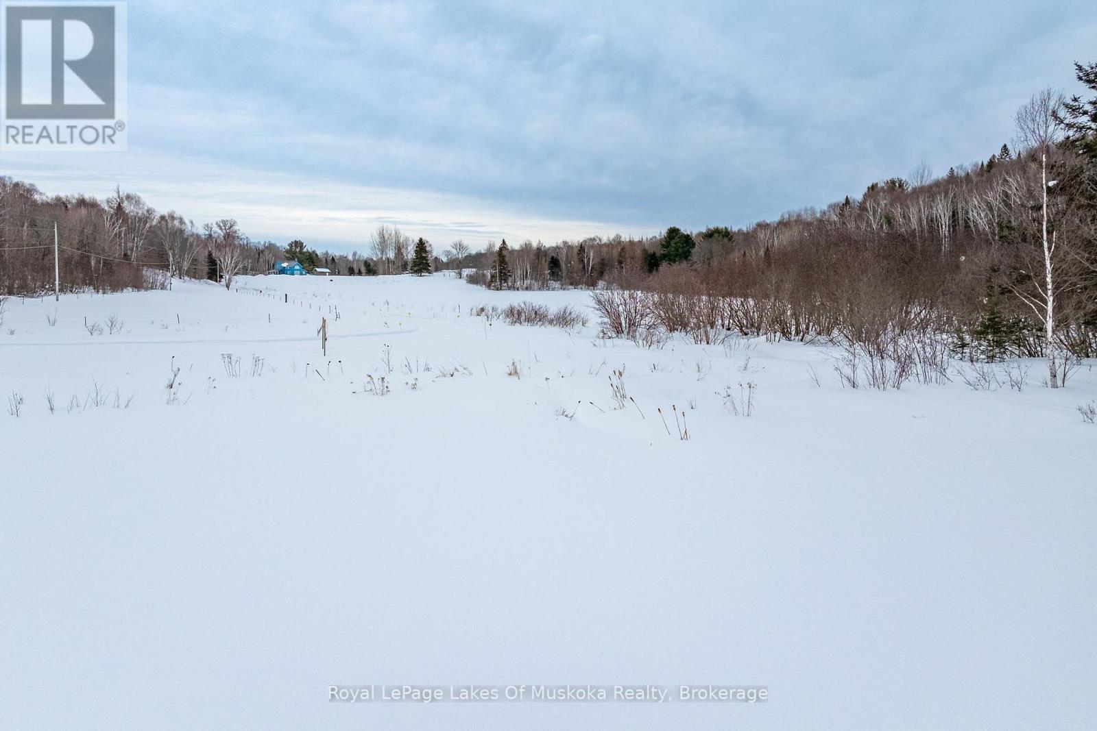 2245 AHMIC LAKE ROAD - 45