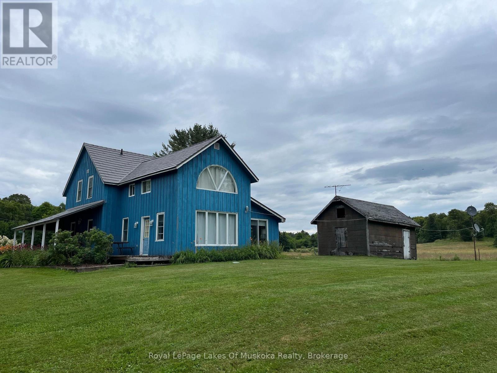 2245 AHMIC LAKE ROAD - 8