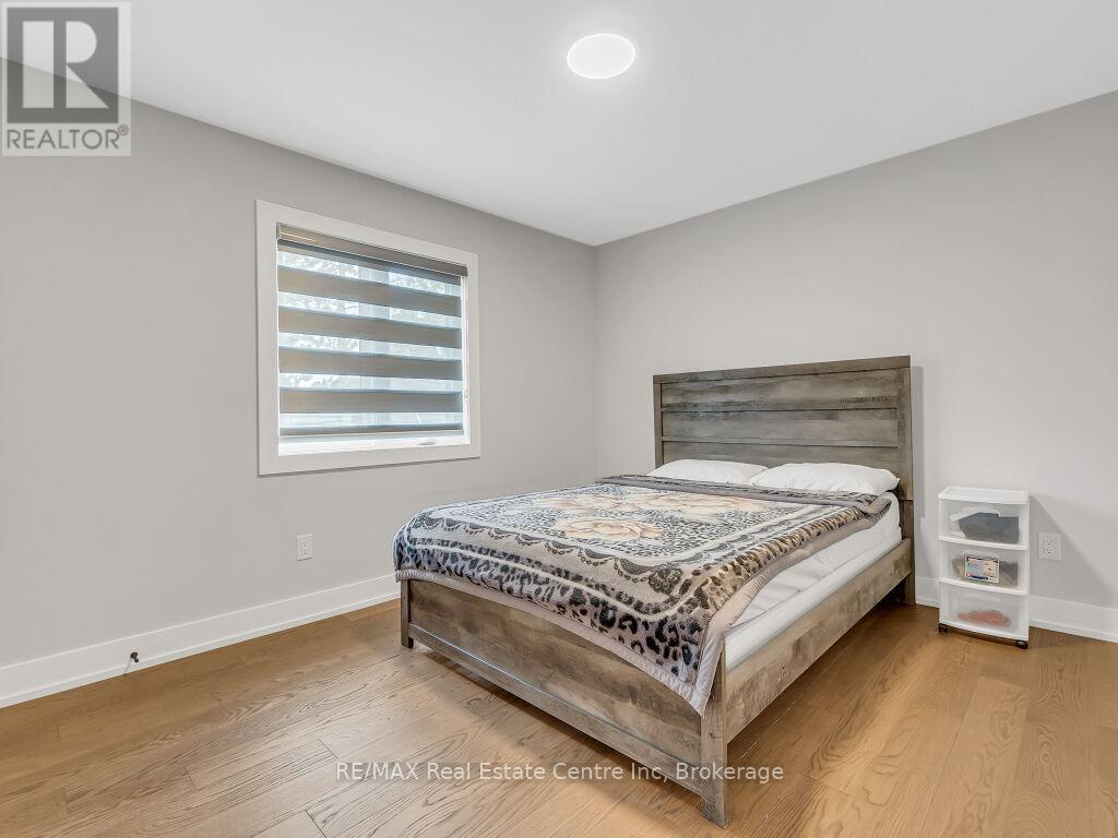 #9 297 WHITING STREET - 10