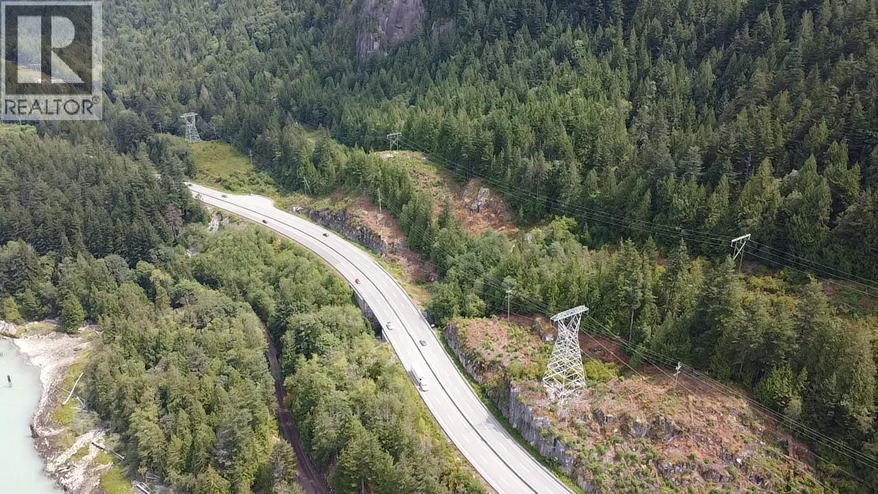 4731 SEA TO SKY HIGHWAY, Squamish