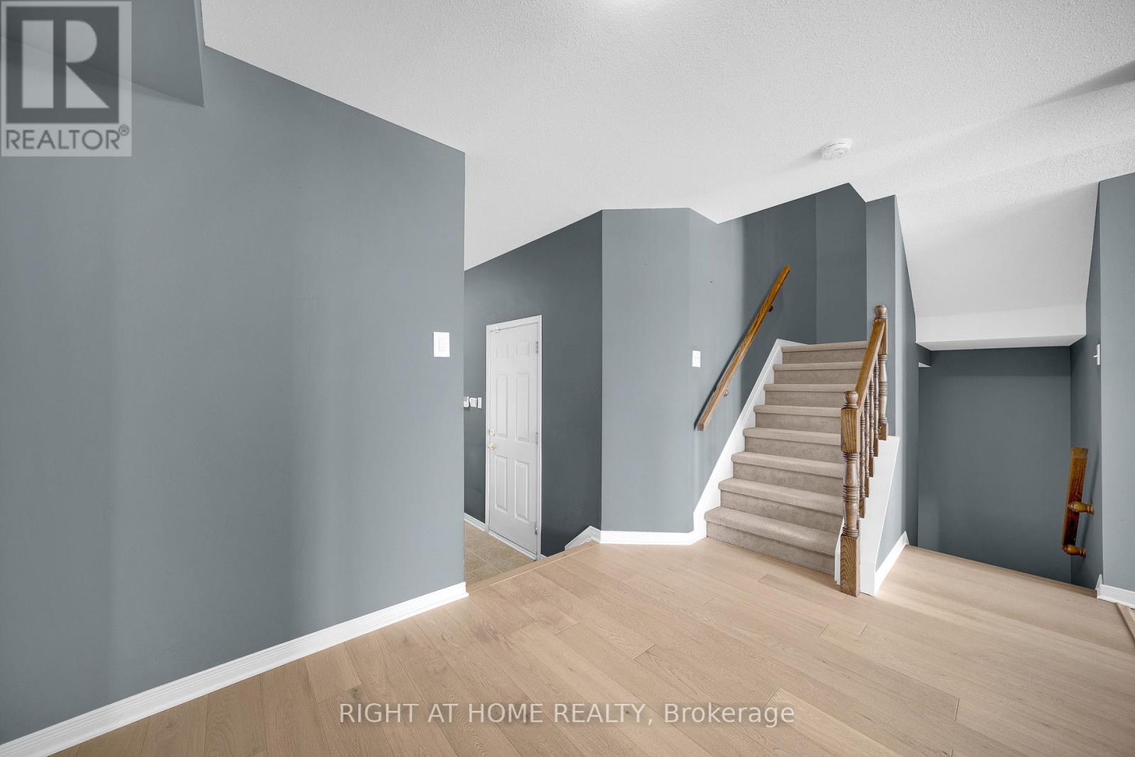 175 Kincardine photo 4