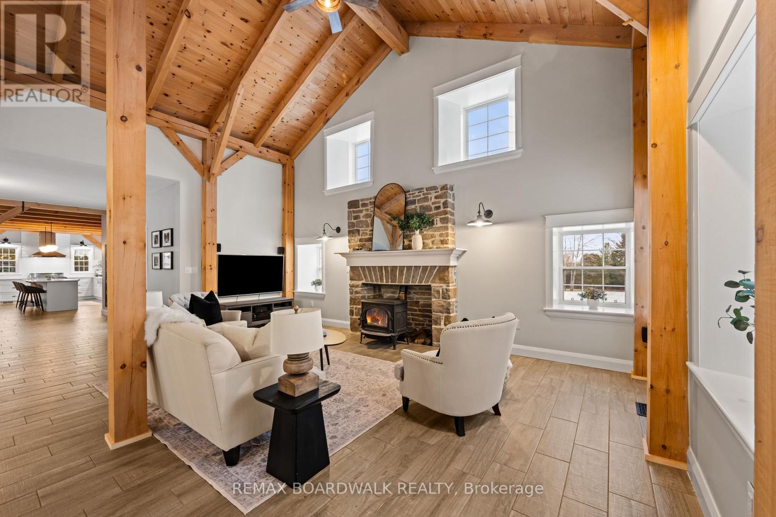 Family Room - Main Level w Recessed Windows