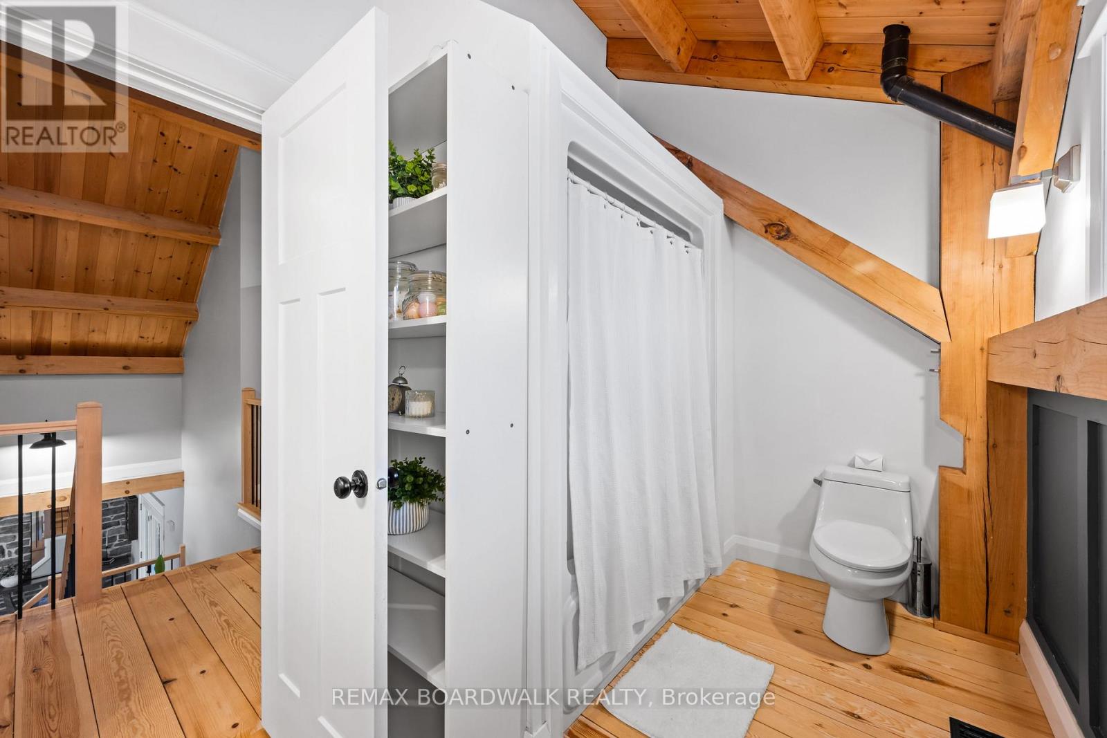 4 pc Bath - Second Level