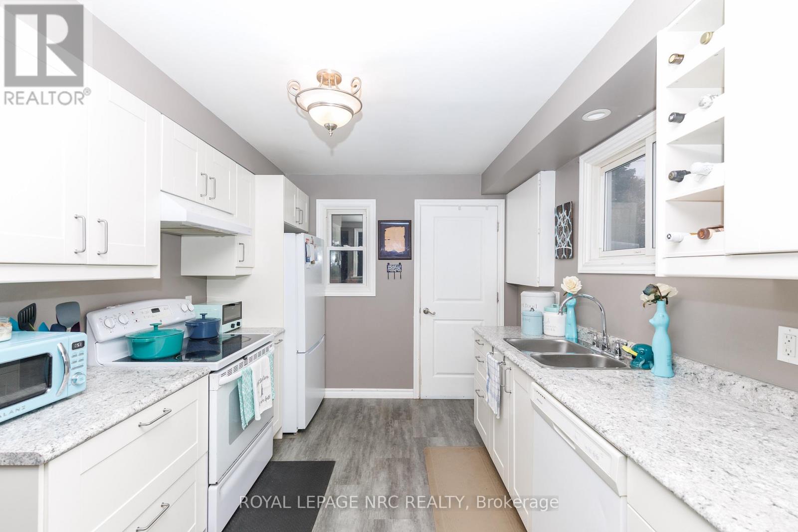 40 SHAKESPEARE AVENUE - 17