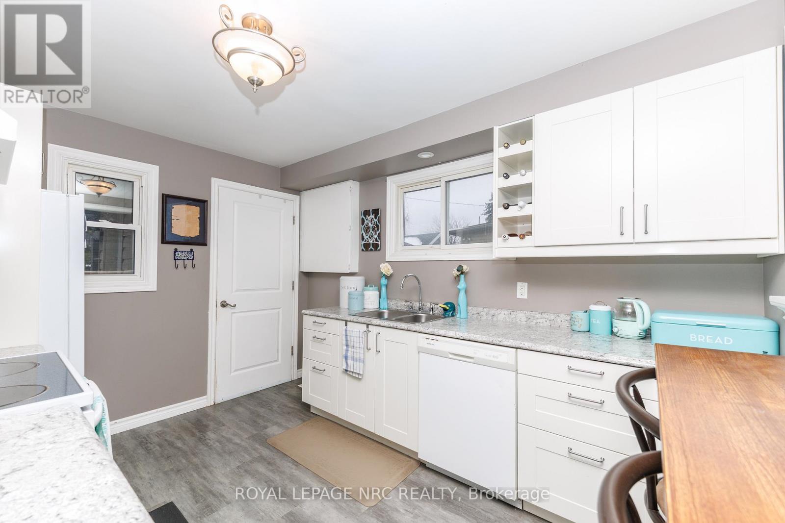 40 SHAKESPEARE AVENUE - 18