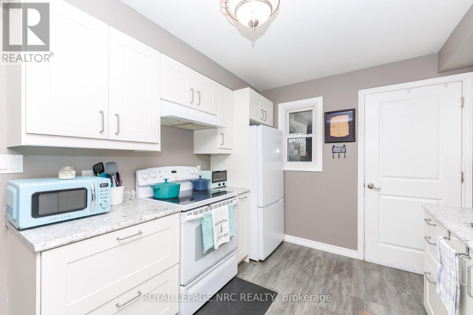 40 SHAKESPEARE AVENUE - 19