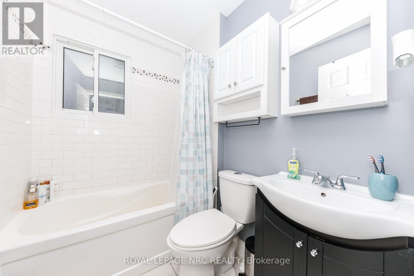 40 SHAKESPEARE AVENUE - 28