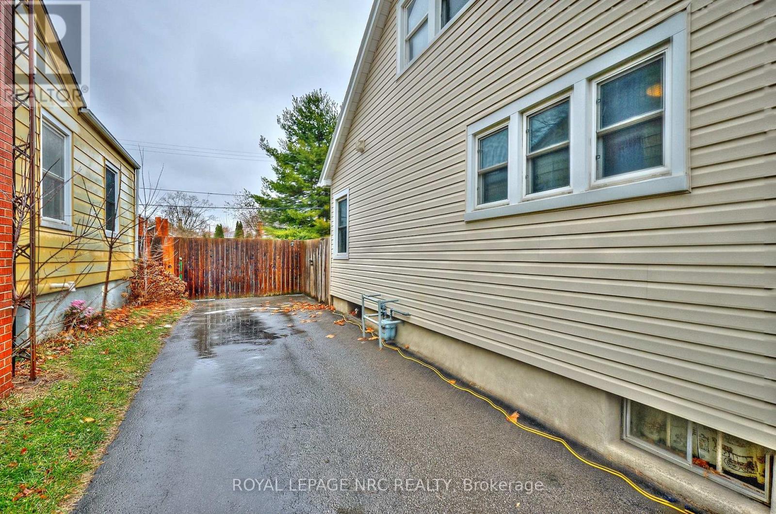 40 SHAKESPEARE AVENUE - 3