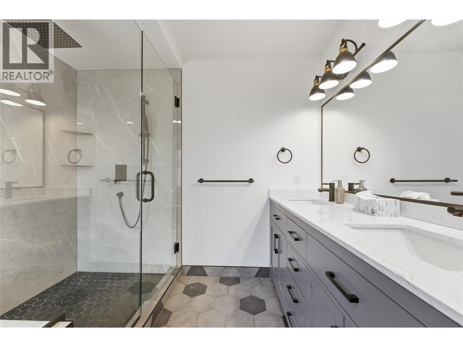 124 Sarsons Road Unit# 17, Vernon