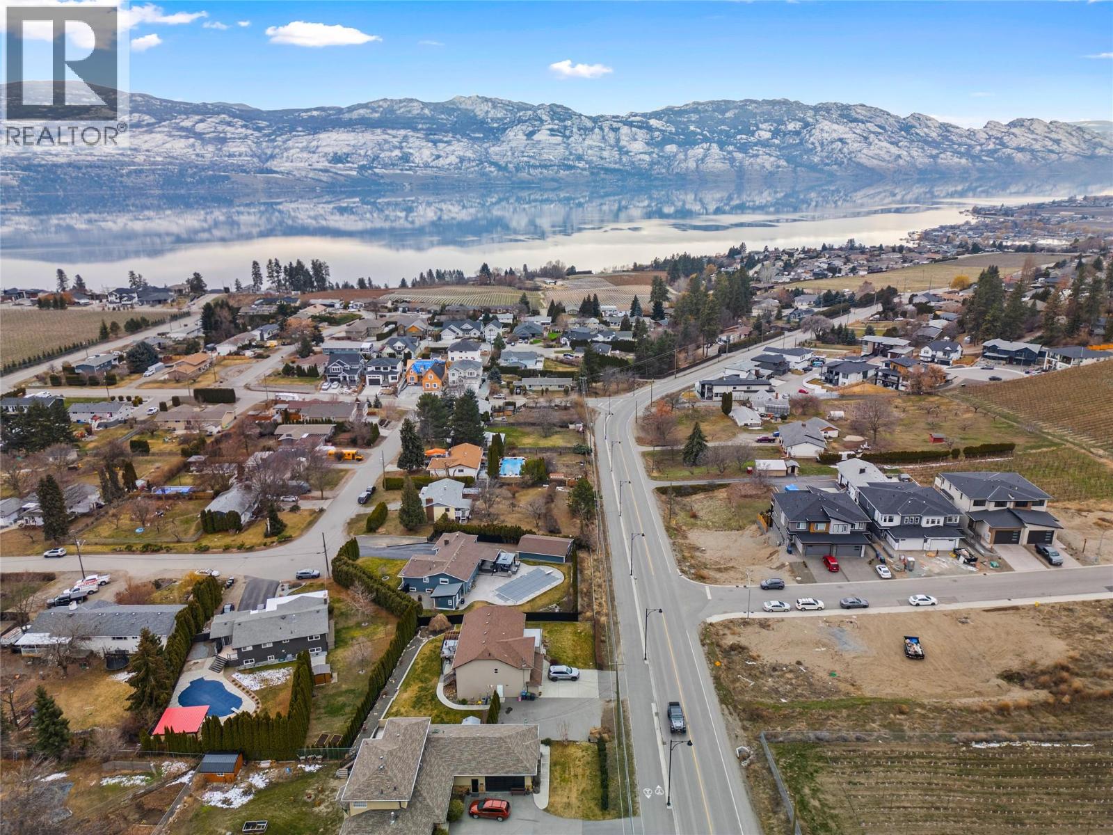 932 McCartney Road, West Kelowna