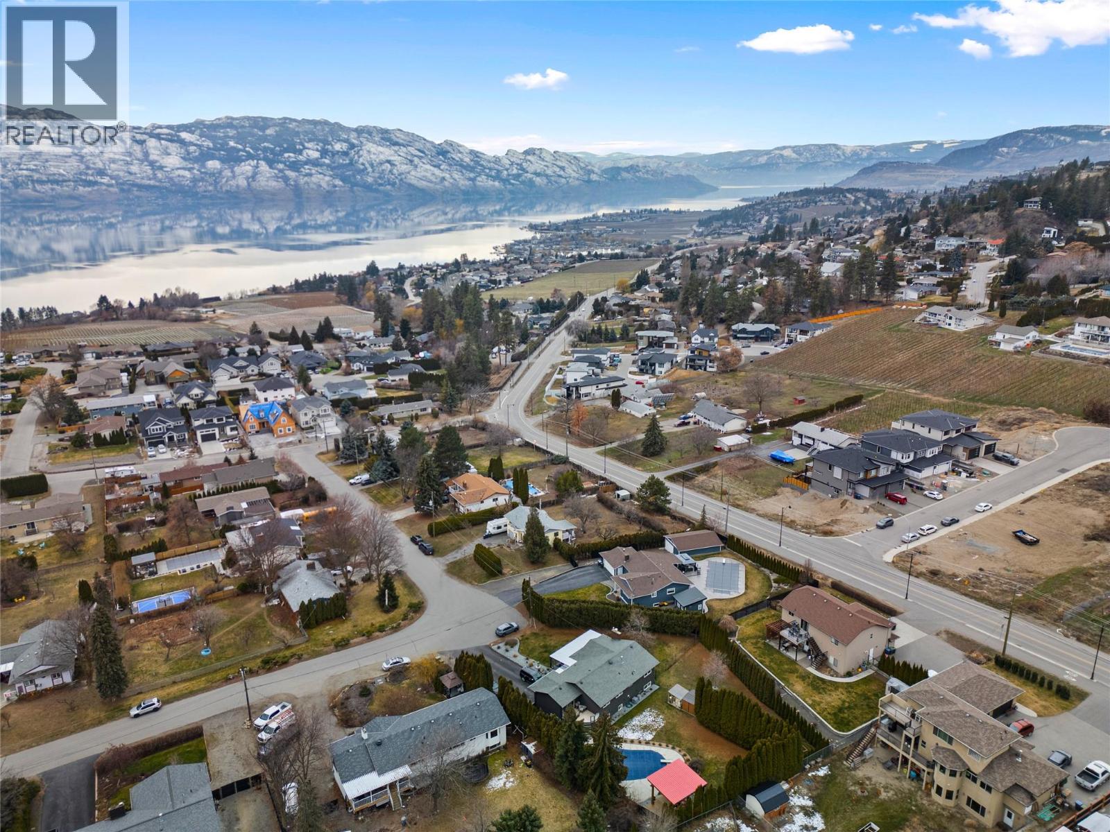 932 McCartney Road, West Kelowna