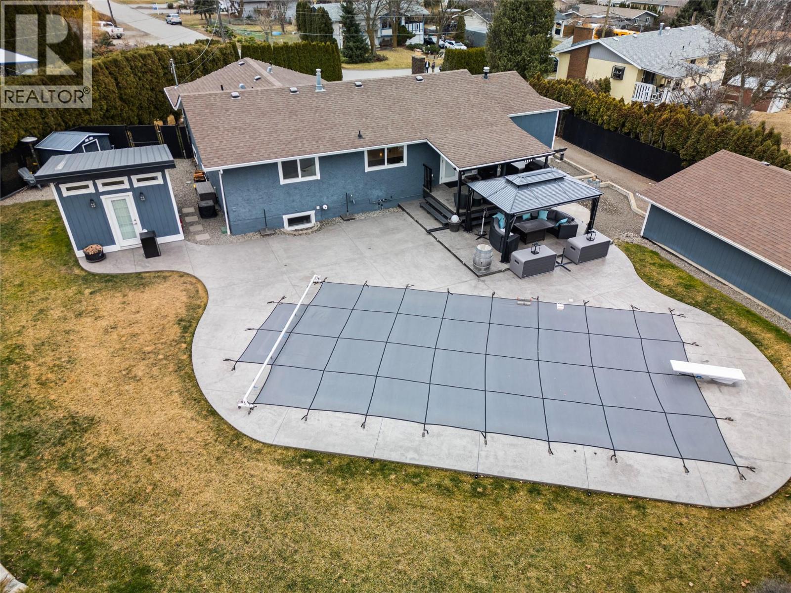 932 McCartney Road, West Kelowna