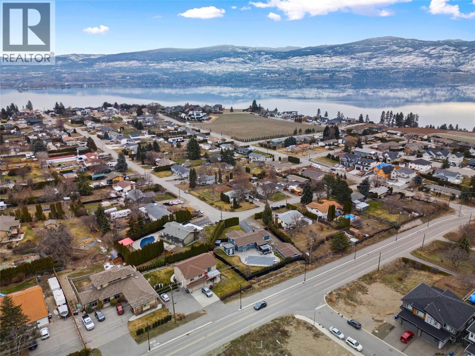 932 McCartney Road, West Kelowna