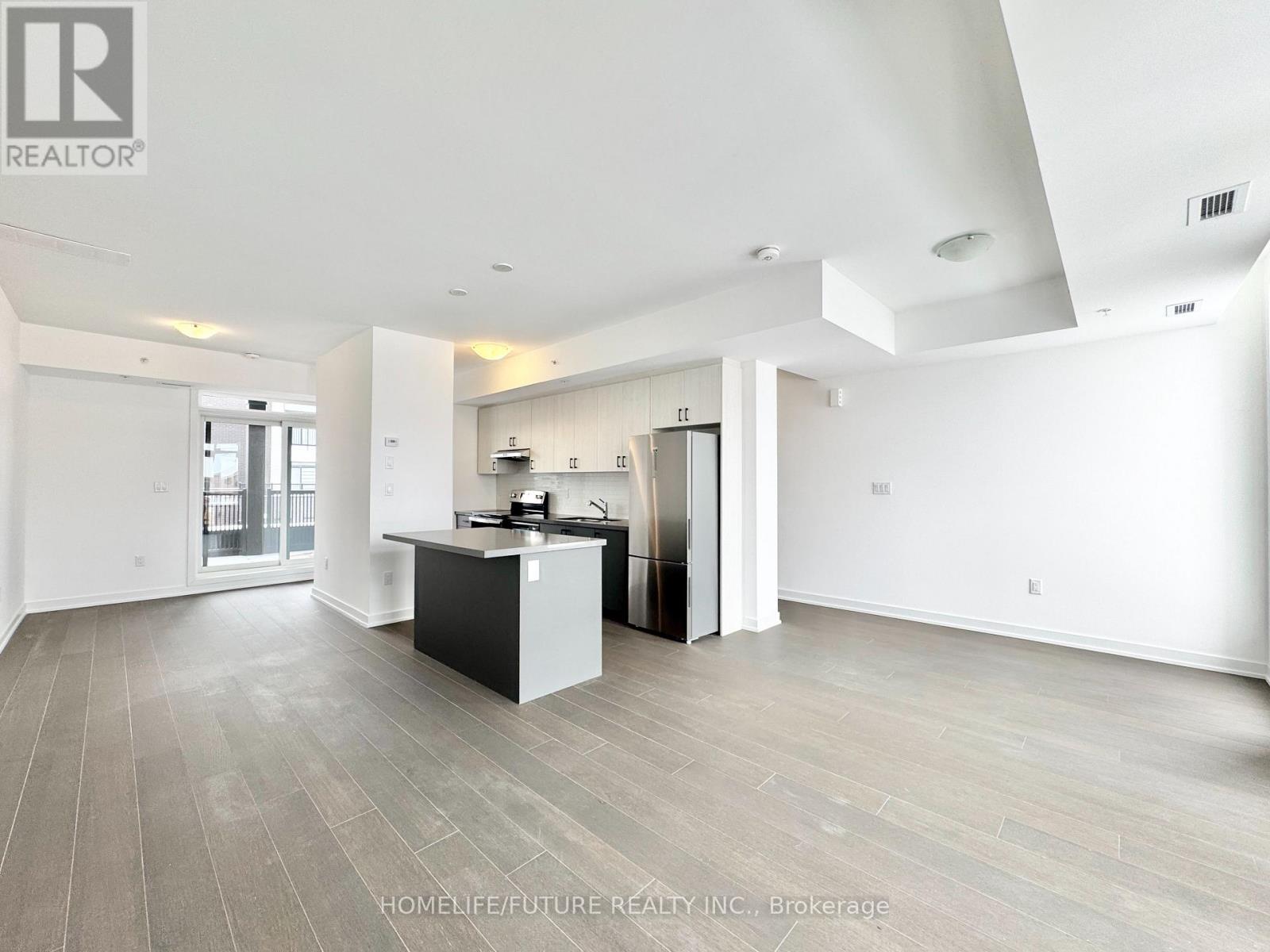 188 Angus Unit 15 photo 4