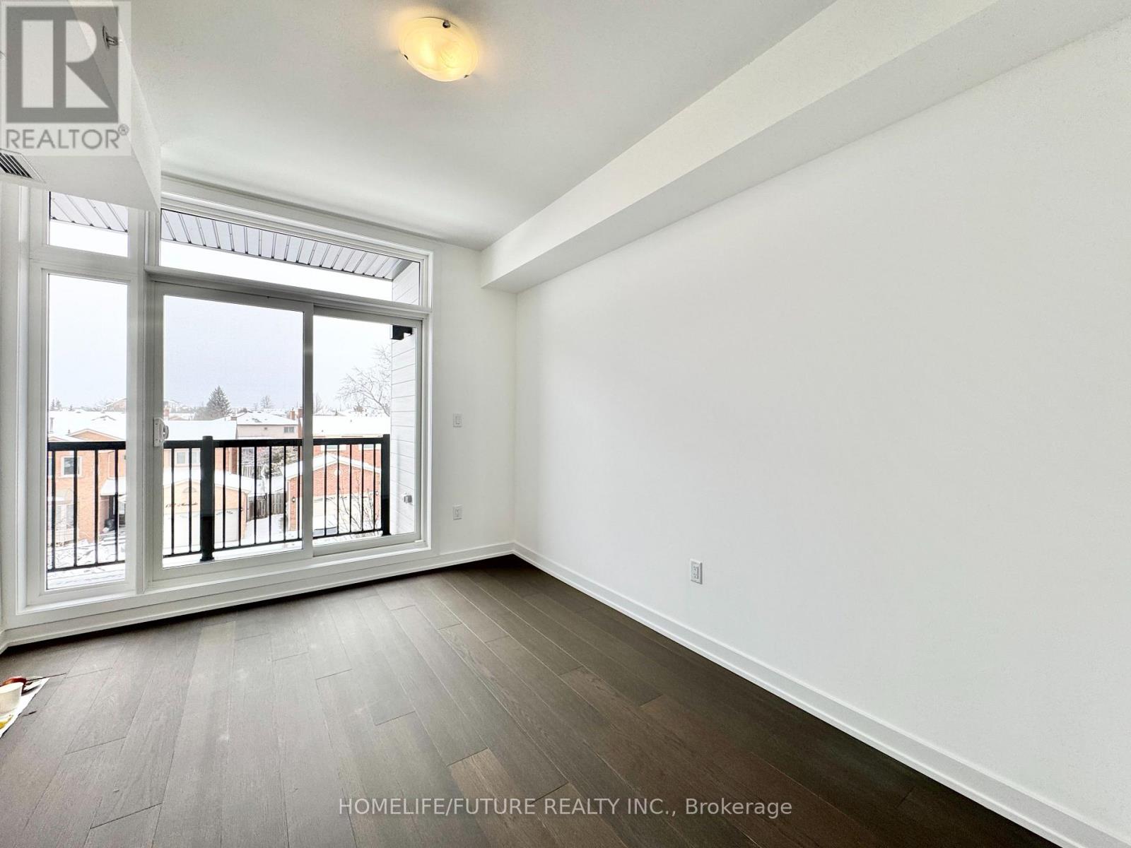 188 Angus Unit 15 photo 5