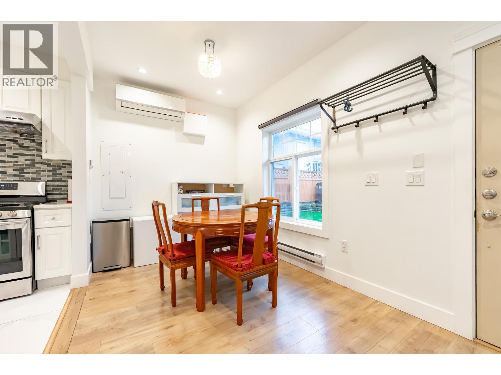 5258 NORFOLK STREET, Burnaby