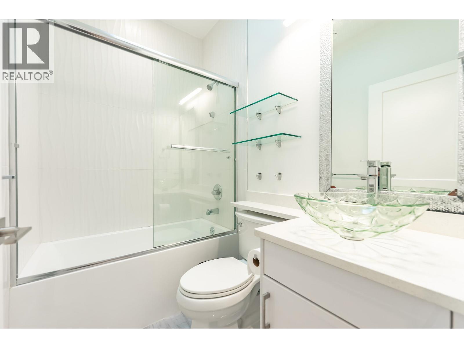 5258 NORFOLK STREET, Burnaby