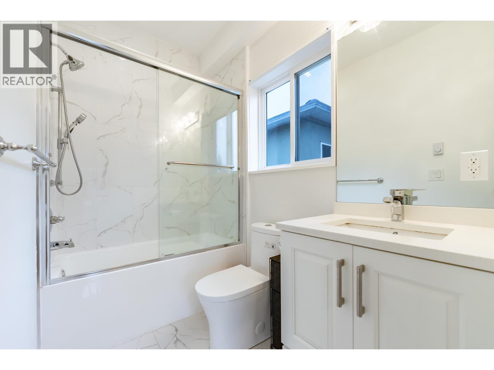 5258 NORFOLK STREET, Burnaby