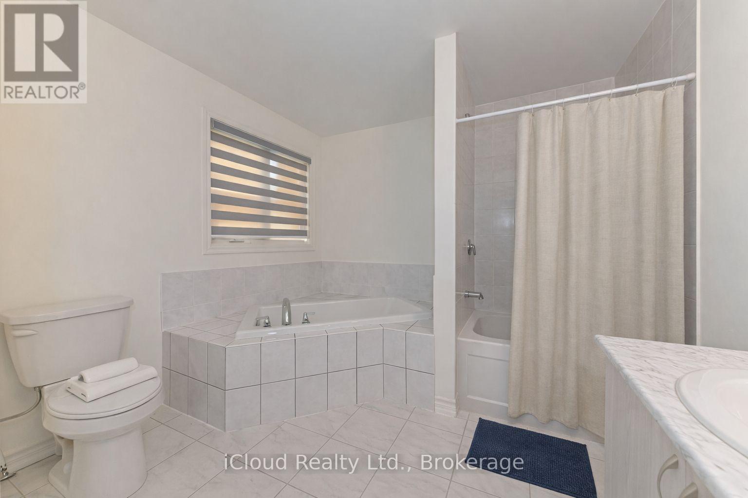 1645 MARINA DRIVE - 22