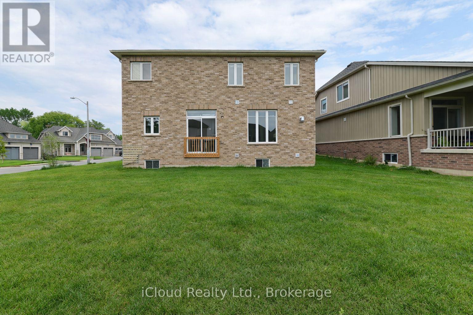 1645 MARINA DRIVE - 26