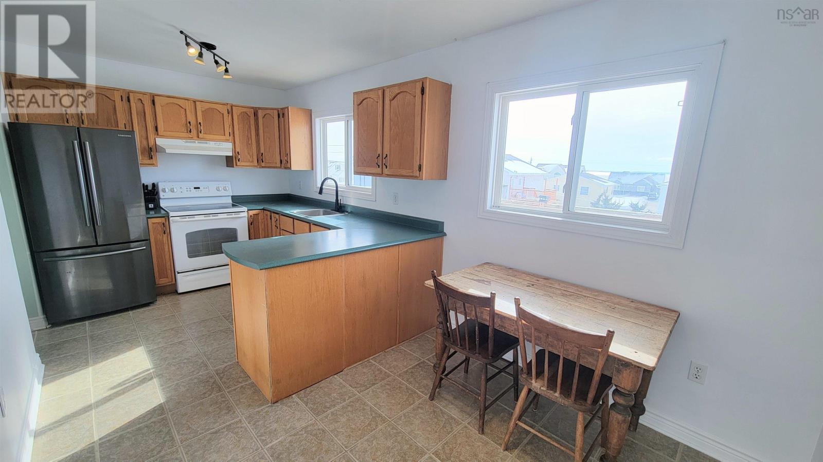 Property 13 of 37 of 6 Kiel Court