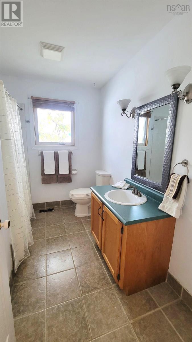 Property 20 of 37 of 6 Kiel Court