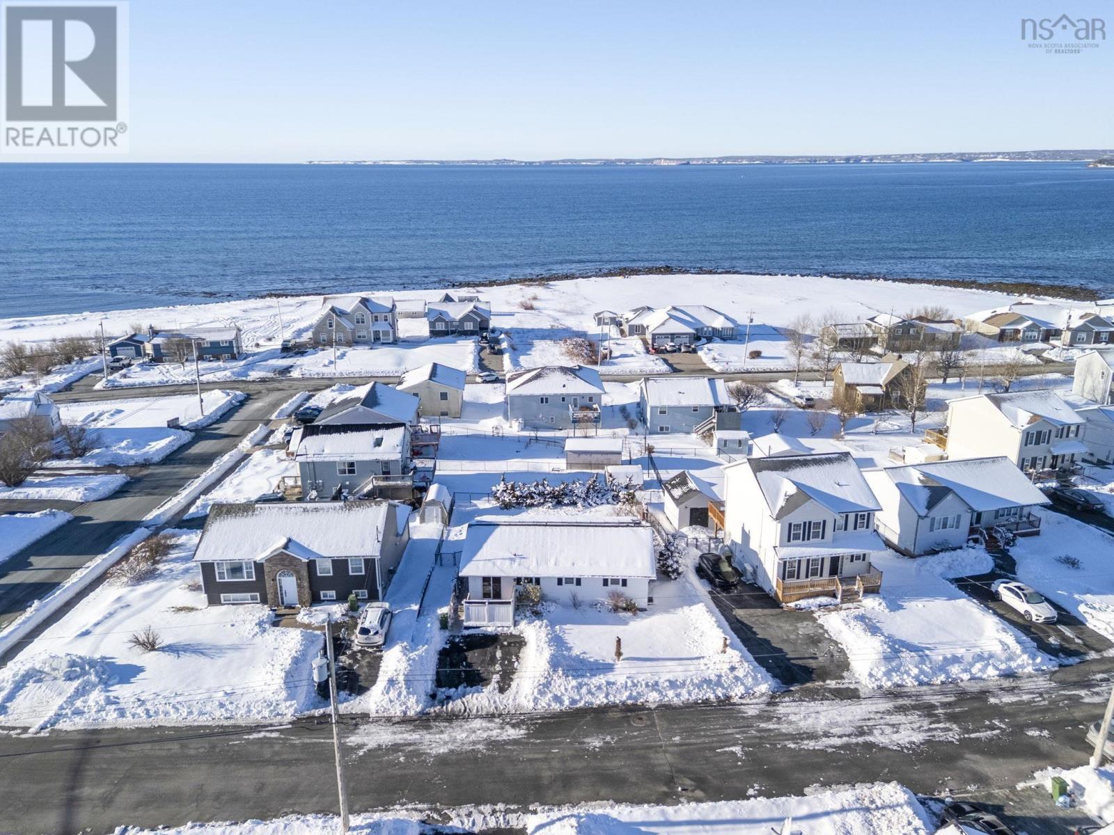 Property 26 of 37 of 6 Kiel Court