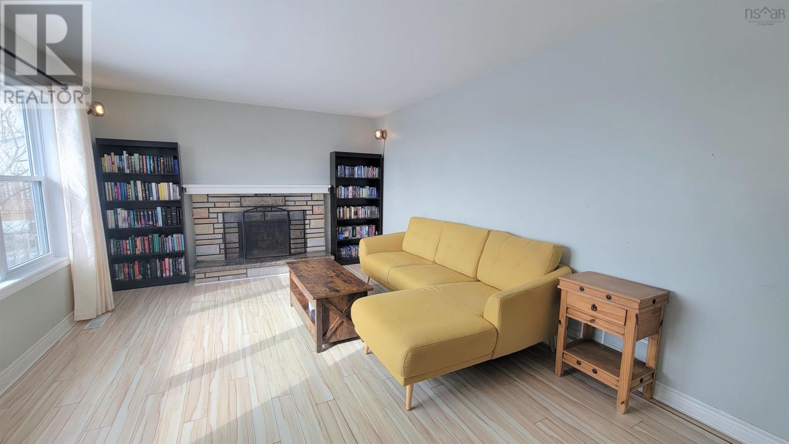 Property 8 of 37 of 6 Kiel Court