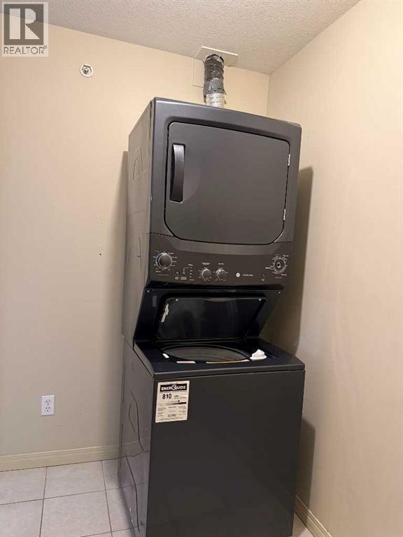 200 Lougheed Drive, Fort McMurray