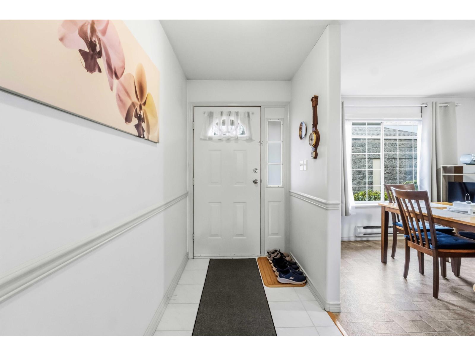 18 5750 174 Street - photo 2