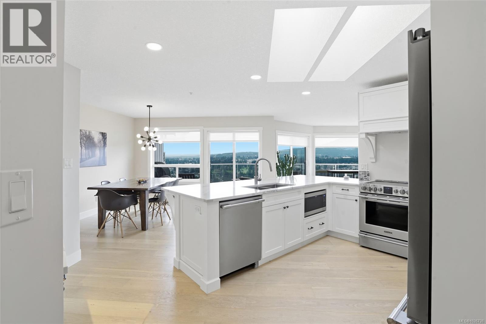 3397 Edgewood Dr, Nanaimo