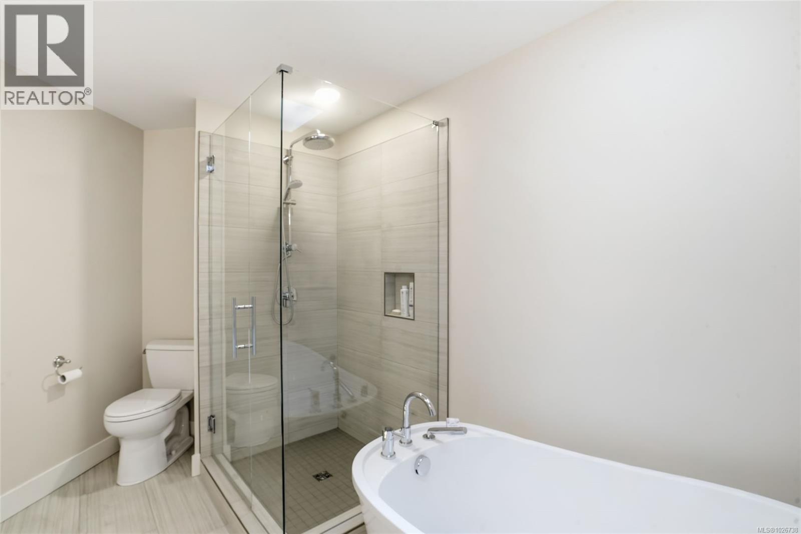 3397 Edgewood Dr - 32