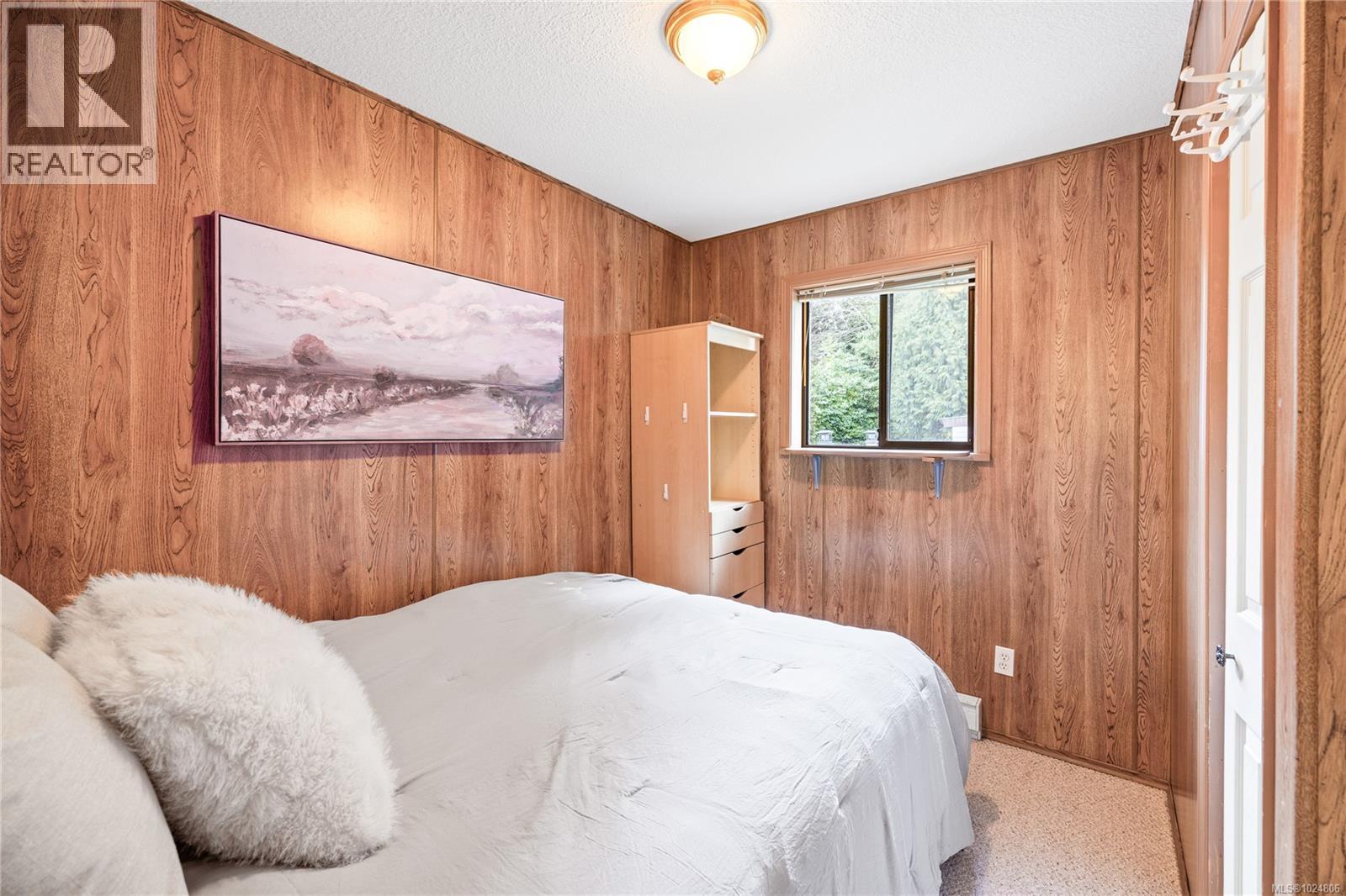 1502 Memory Lane, Qualicum Beach