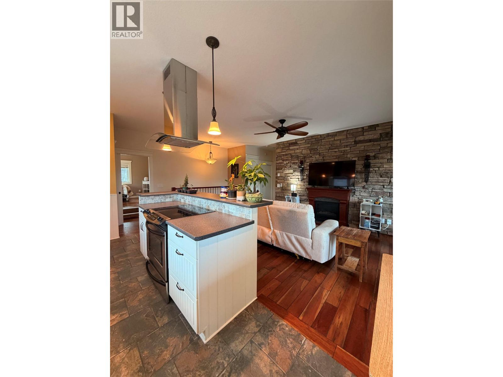 3970 Talin Place, Eagle Bay