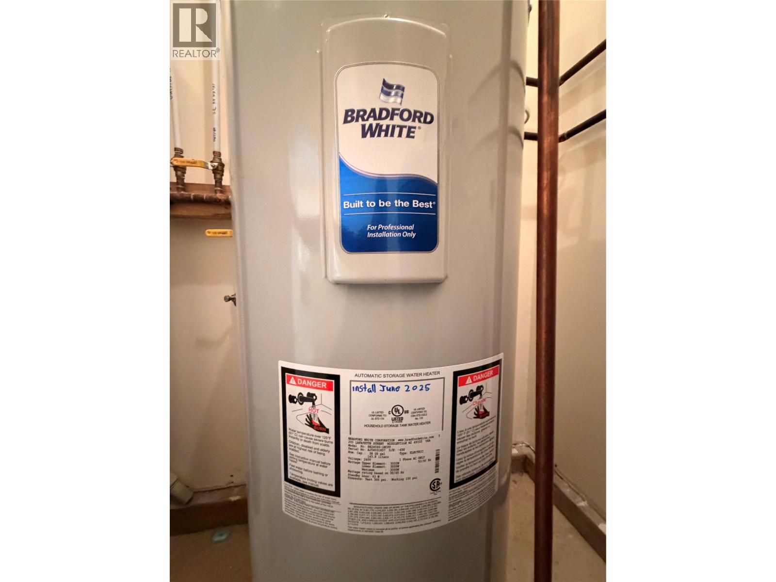 3970 Talin Place, Eagle Bay