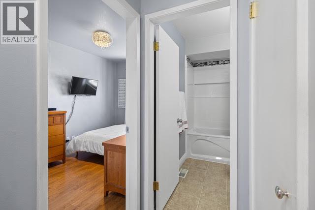 601 REGINA Avenue, Kamloops