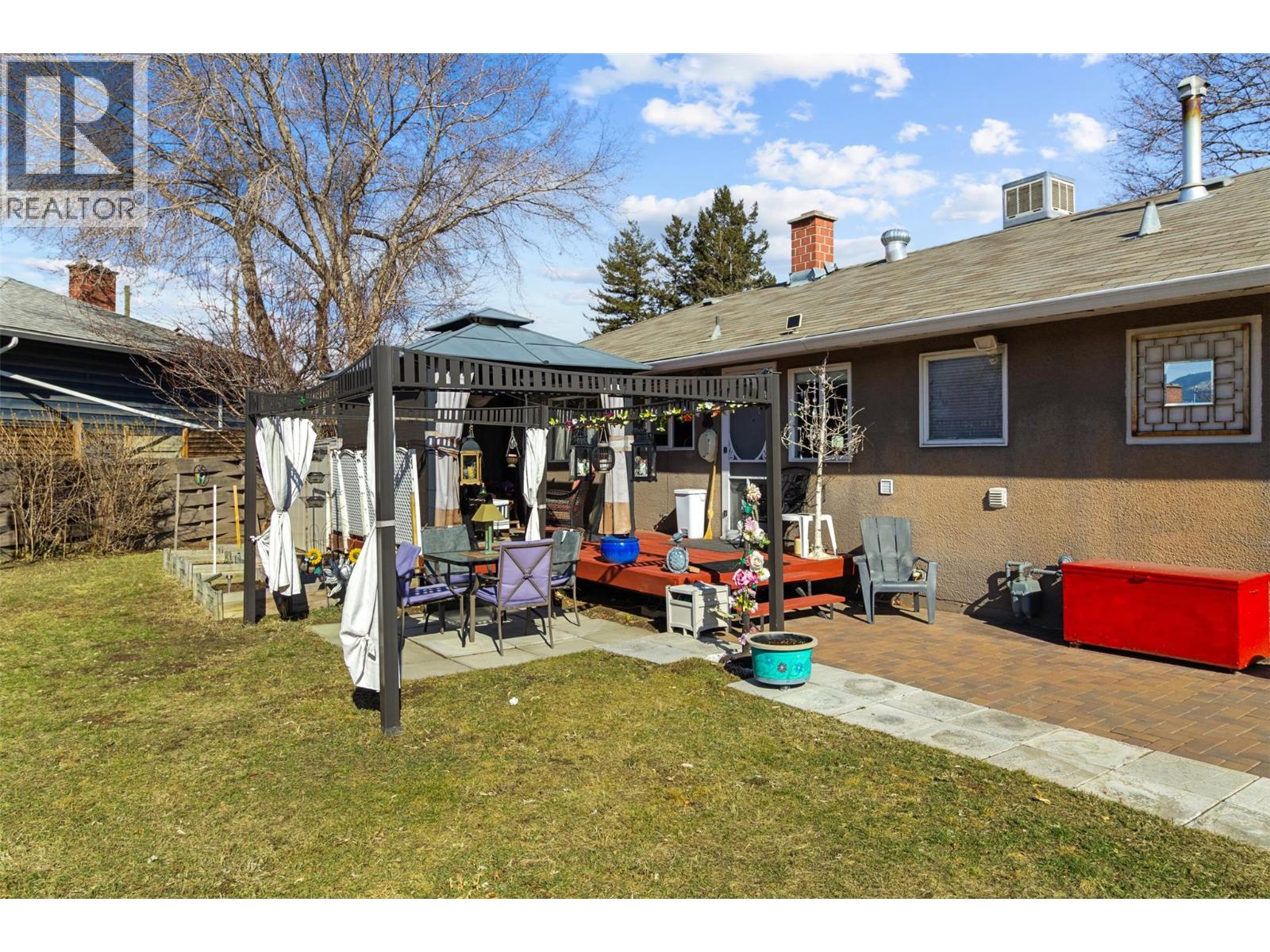 601 REGINA Avenue, Kamloops