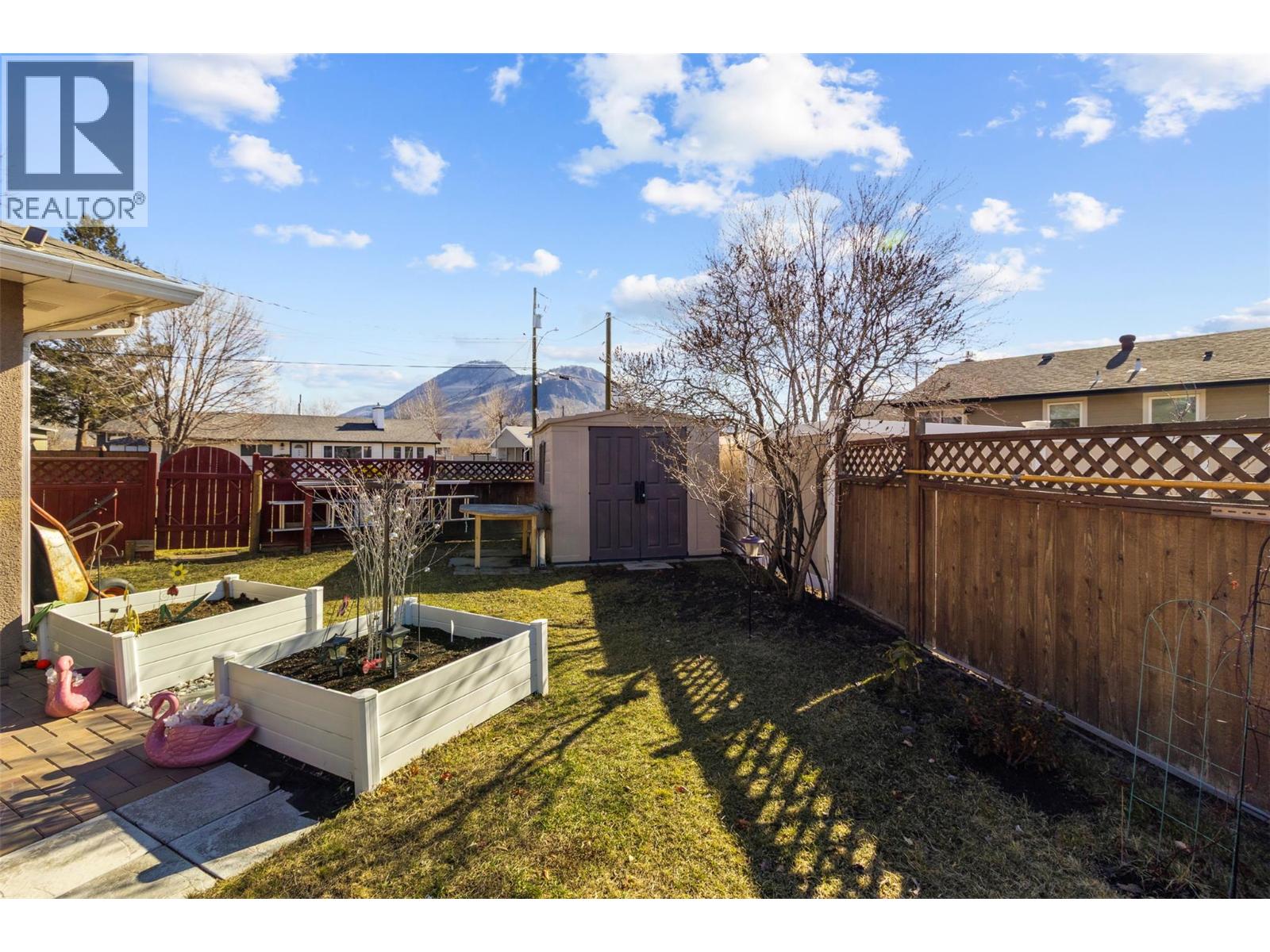 601 REGINA Avenue, Kamloops