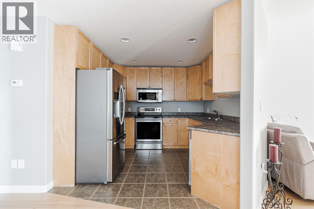 100 Honeysuckle Way, Fort McMurray