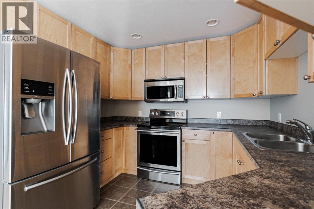 100 Honeysuckle Way, Fort McMurray